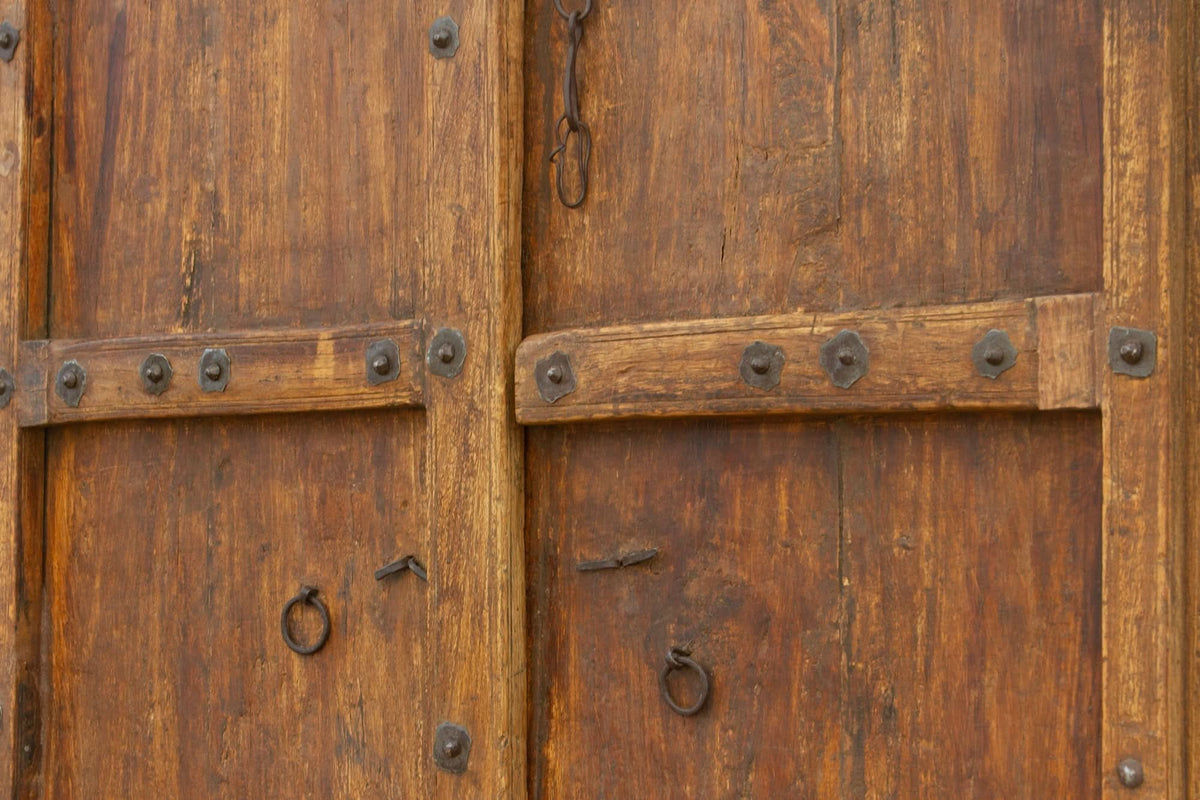 19th Century Indian Moorish Pair of Teak Doors - Cultheir