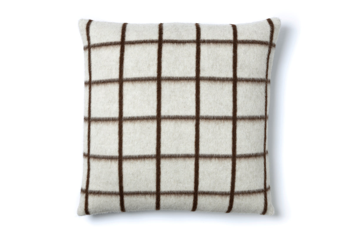 UMI HEIRLOOM THROW PILLOW 23" x 23". ZERO DYE