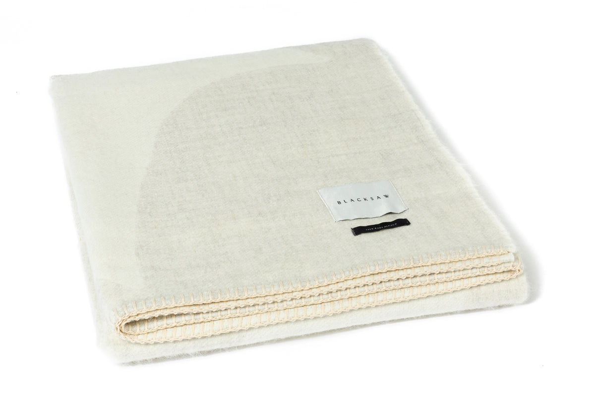 ELDER REVERSIBLE THROW. ZERO DYE