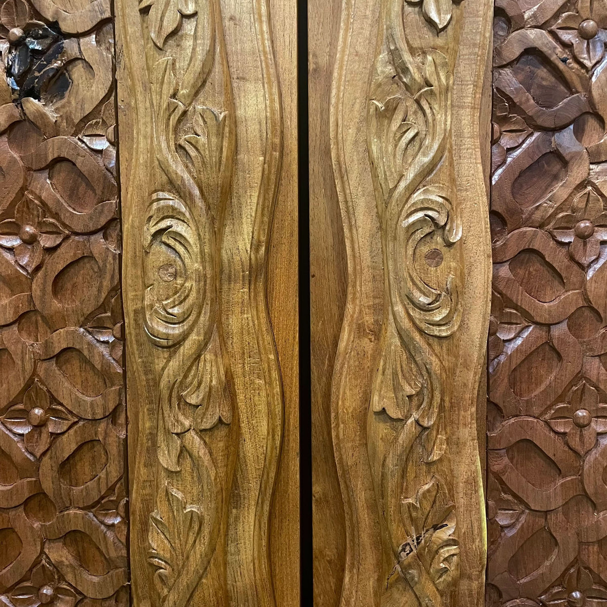 Artisan Novelty Wood Doors - Cultheir 
