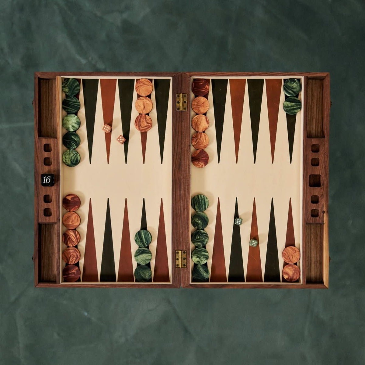 Backgammon Board - Cultheir