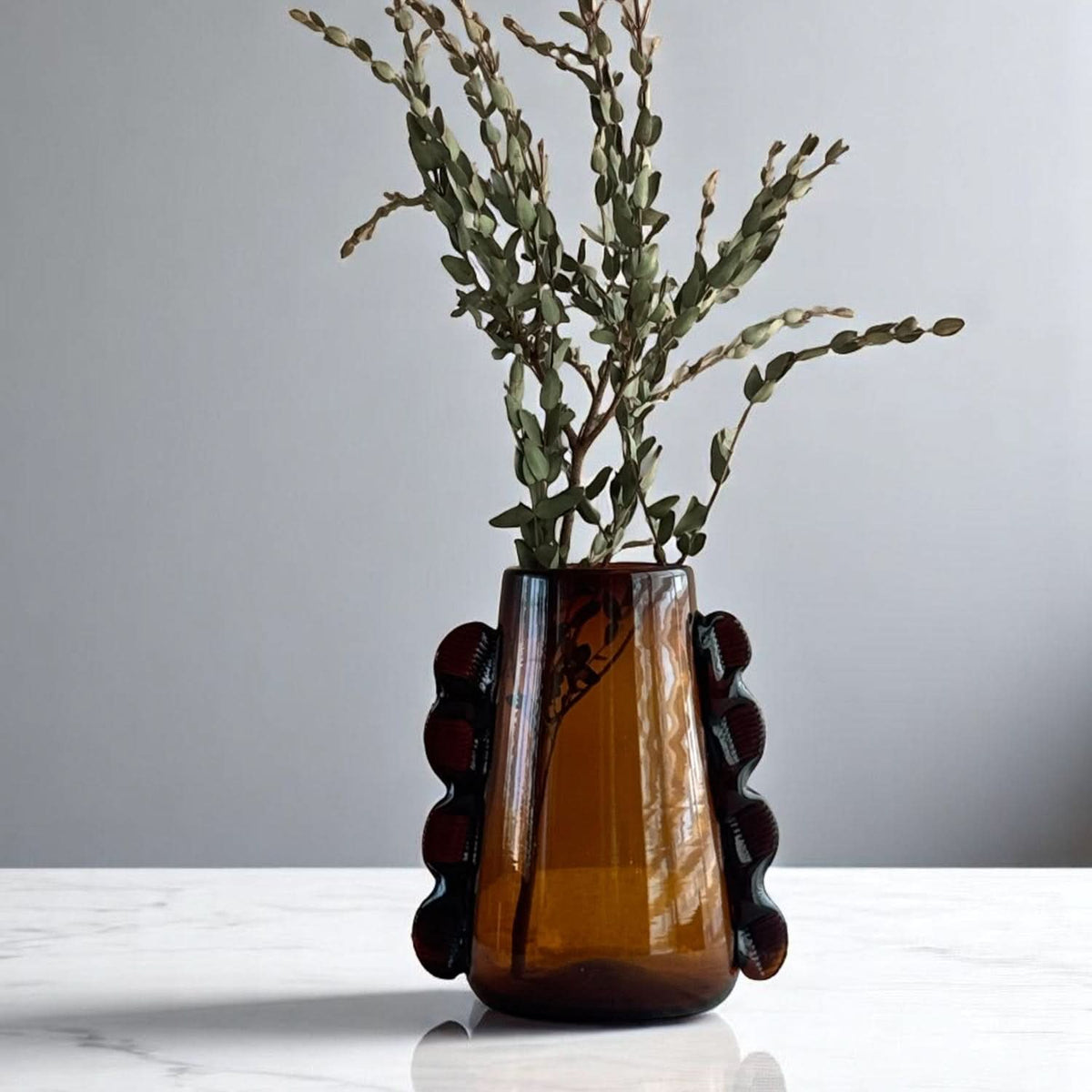 Betta Vase Amber by MESO - Cultheir