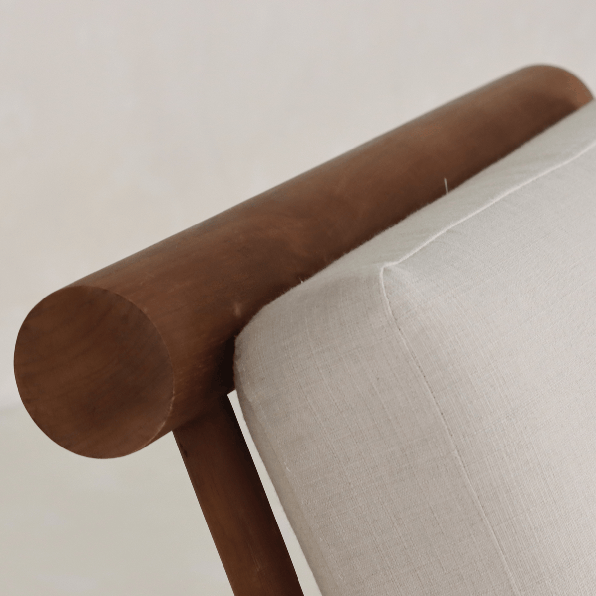 Fireside Chair - Dark - Cultheir