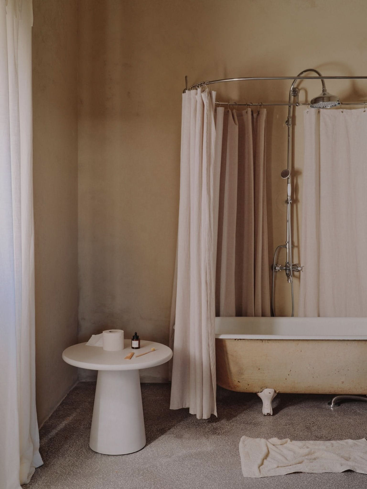 Gabriele Side Table - Cultheir