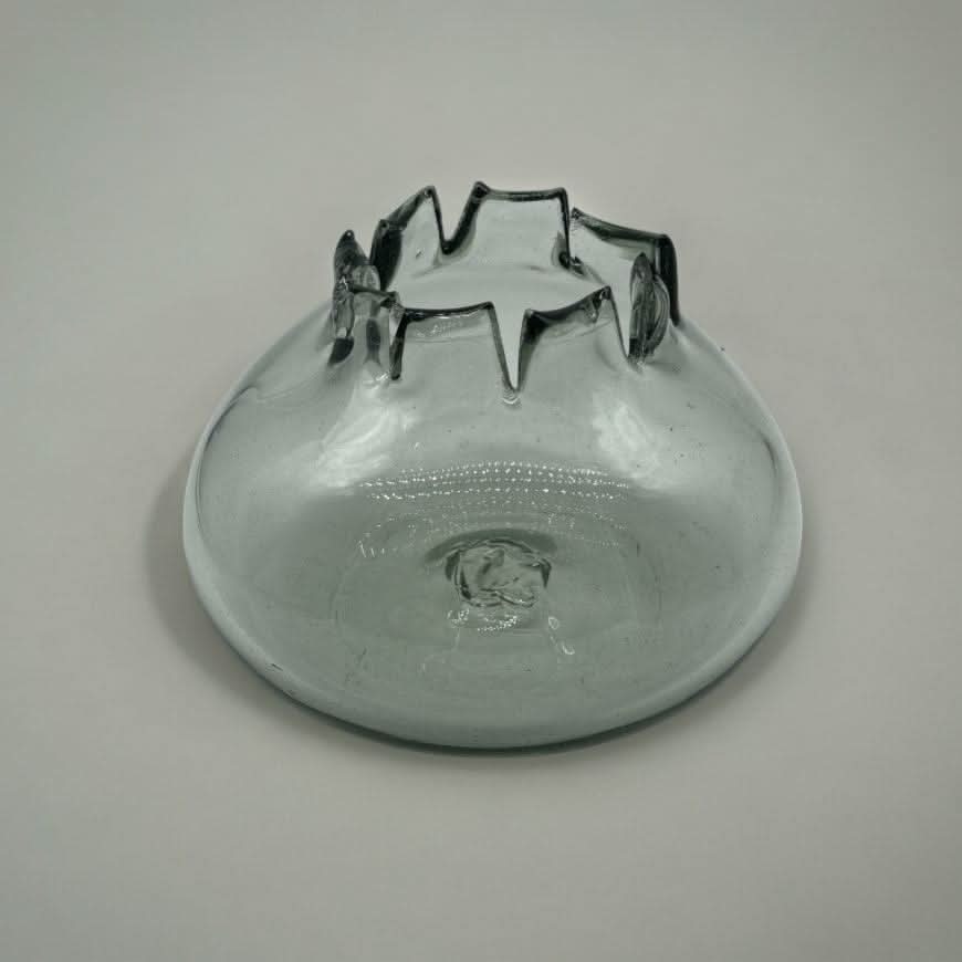 Laguna Cristal Bud Vase by MESO - Cultheir