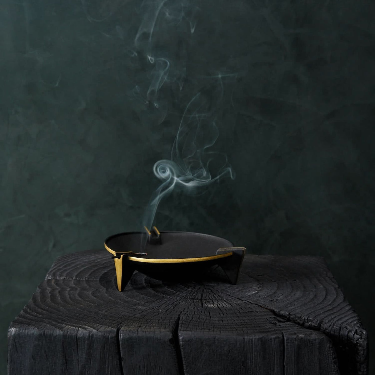 Milan Ash Tray - Black - Cultheir