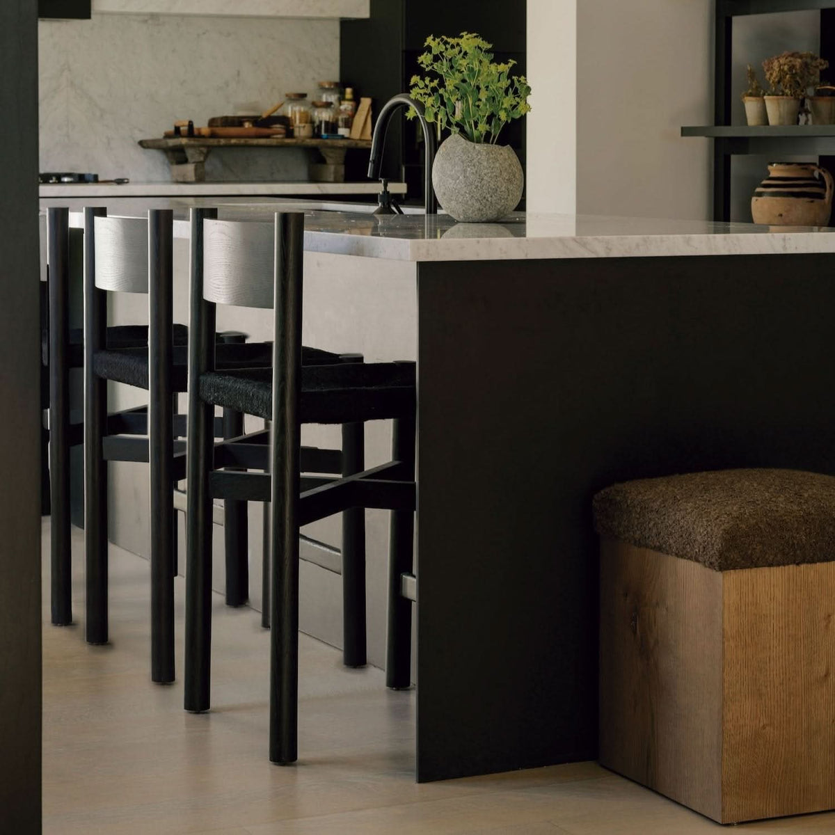 Nonna Counter Stool - Black - Cultheir