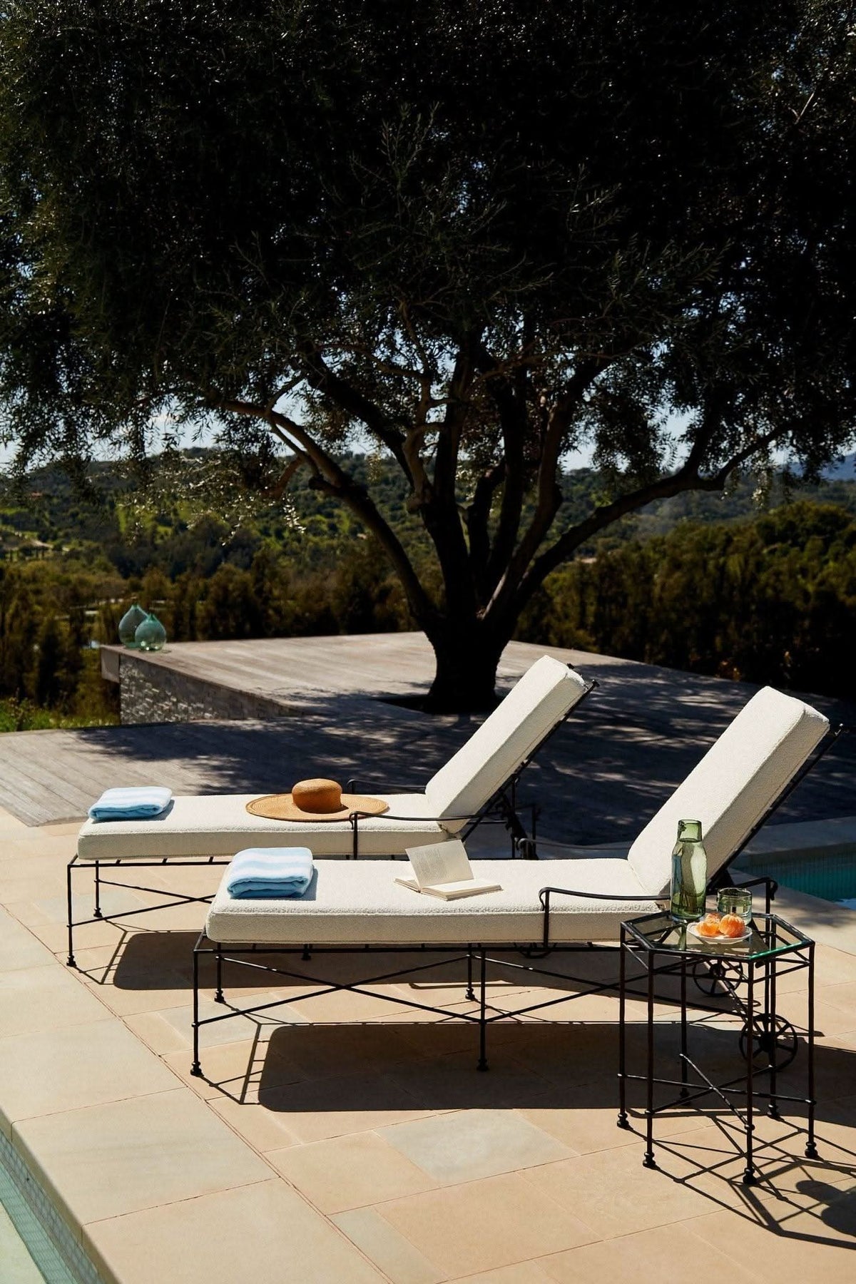 Provence Outdoor Chaise Lounge - Boucle - Cultheir
