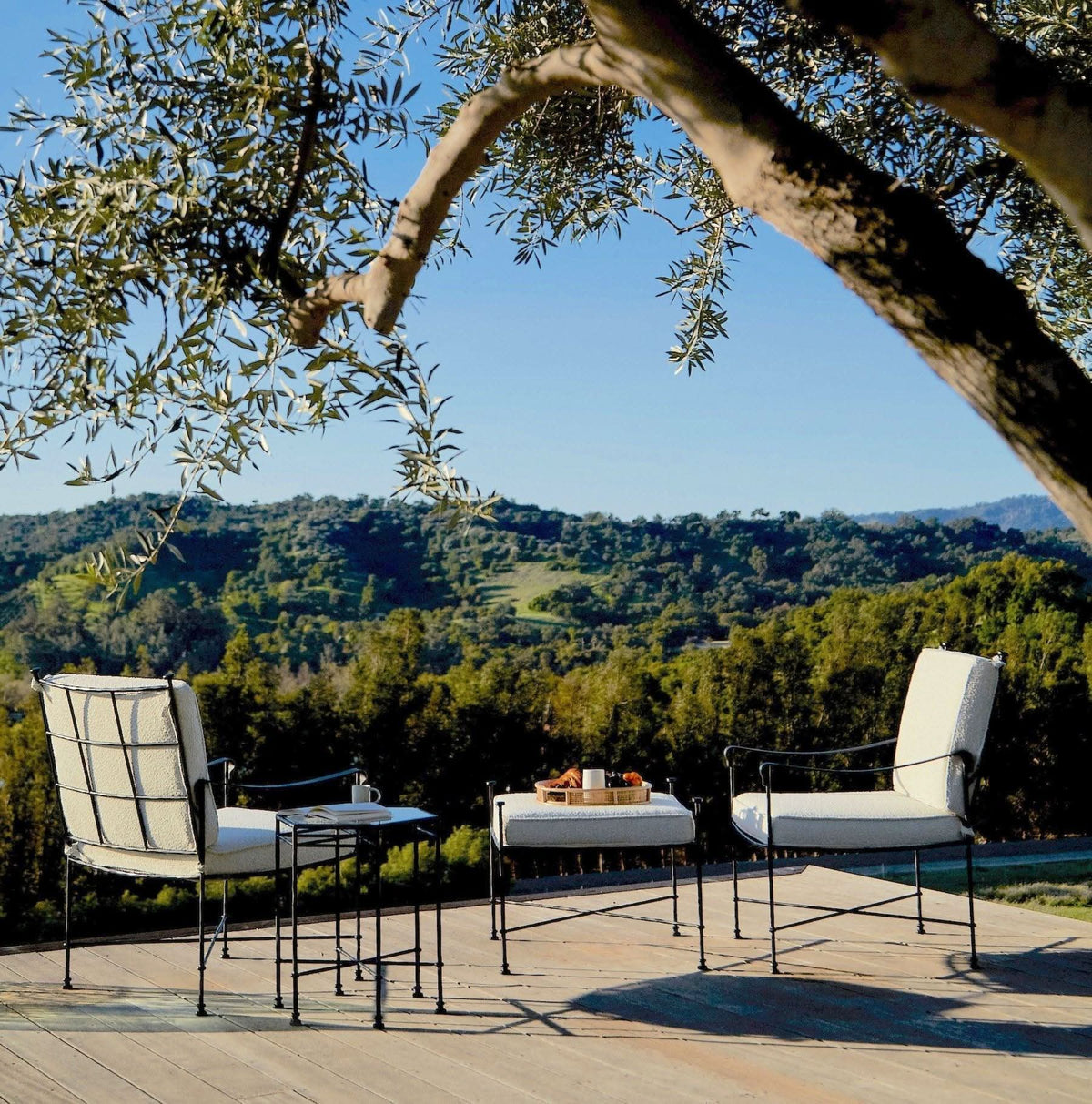 Provence Outdoor Lounge Dining Chair - Boucle - Cultheir