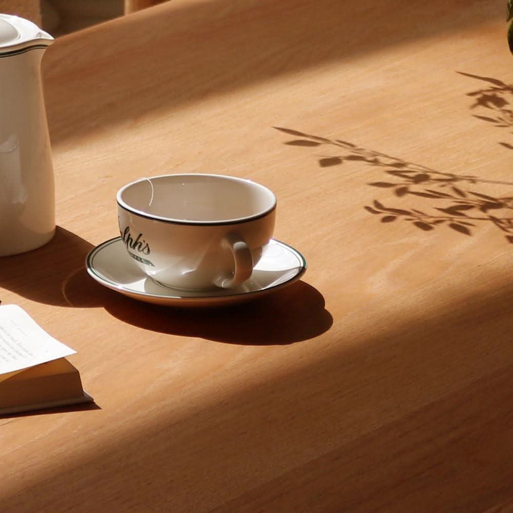 Round Topa Topa Dining Table - Warm Oak - Cultheir