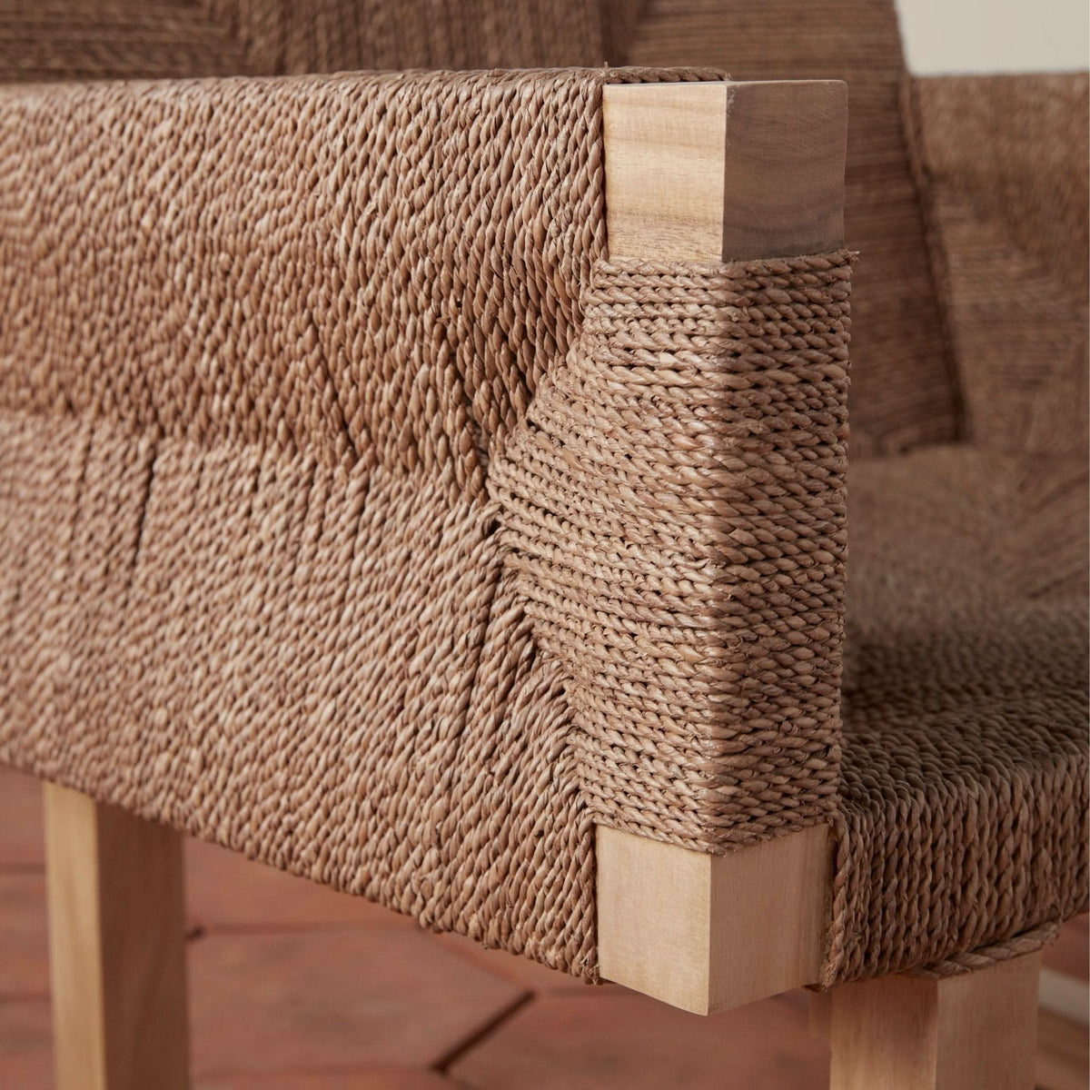 Textura Lounge Chair - Cultheir