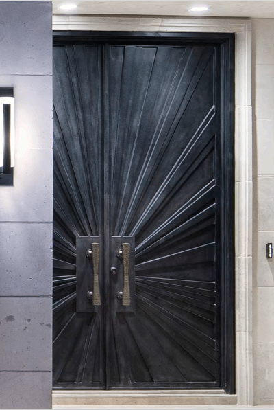 THE BRONZE STELLAR DOOR - Cultheir