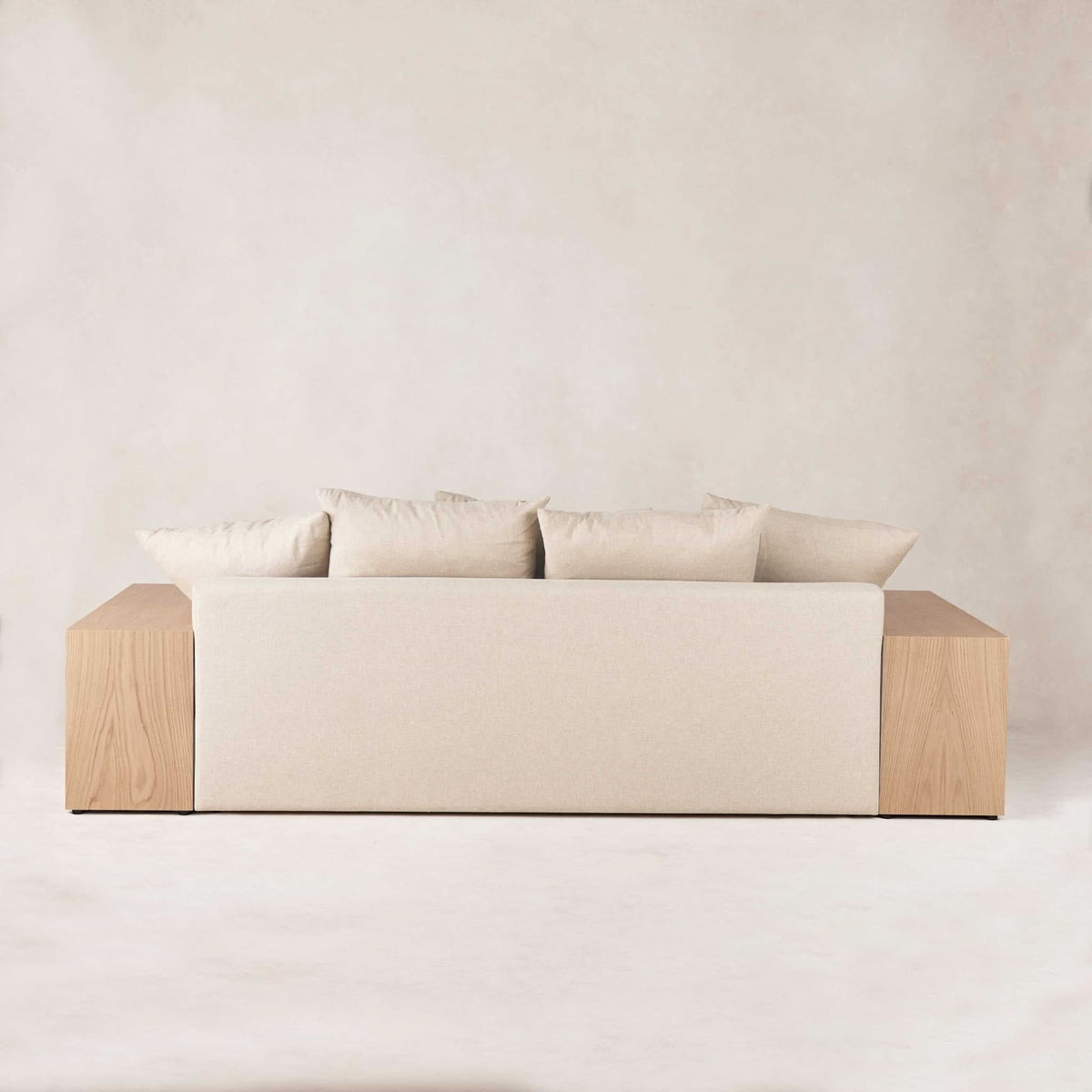 Topa Topa Sofa - Cultheir