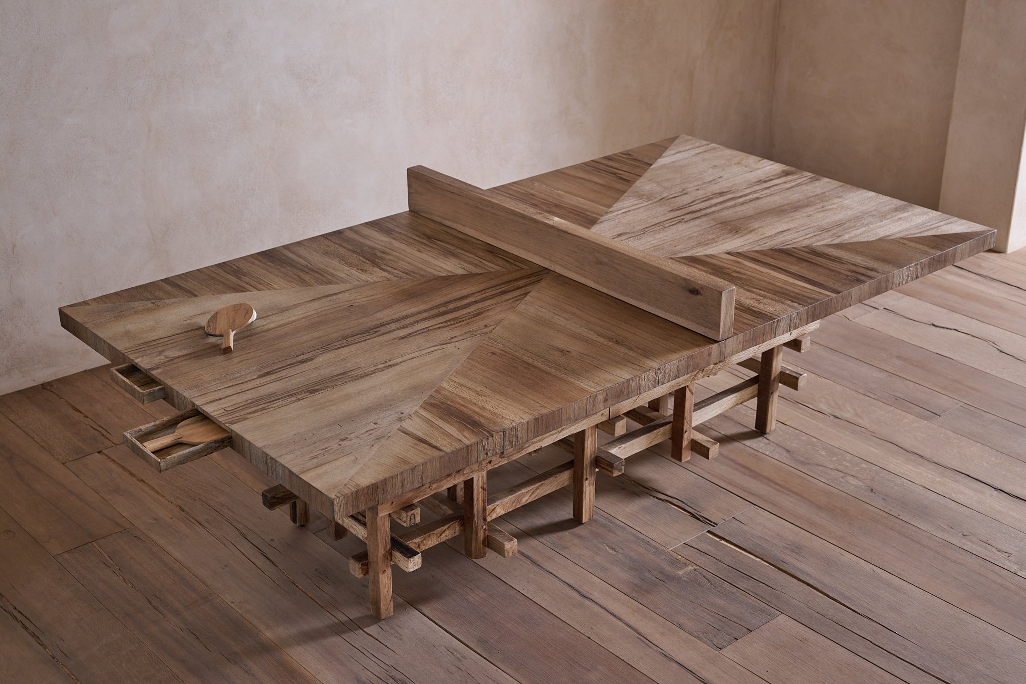 Quique Ping Pong Table